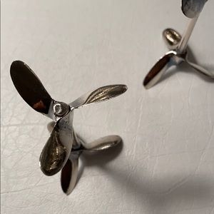 Vintage Dining - Sterling Silver Propeller-Shaped Knife Rests Vintage Dining - Sterling Silver Propeller-Shaped Knife Rests